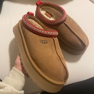 UGG Tazz (Tasman platform)